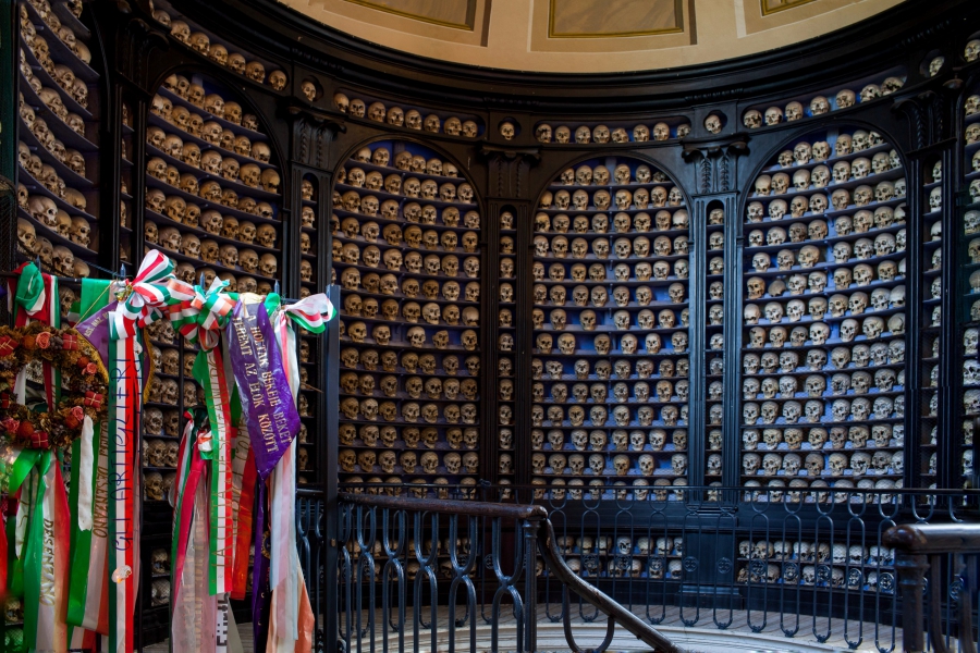 San Martino ossuary, San Martino della Battaglia, Italy Paul Koudounaris by permission San Martino ossuary, San Martino della Battaglia, Italy Paul Koudounaris by permission